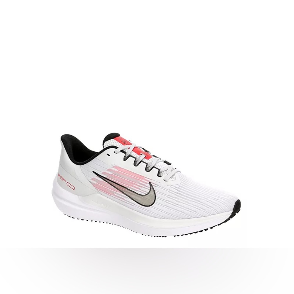 Nike Winflo 9 Running Shoes - Picture 4 of 15